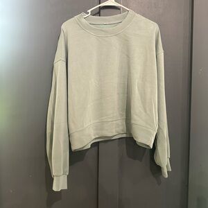 Lululemon Softstreme Perfectly Oversized Cropped Crew - 8 - Silver Blue